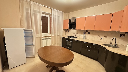 2-х комнатная квартира в д. 9  на Ак. Королева в г. Хотьково